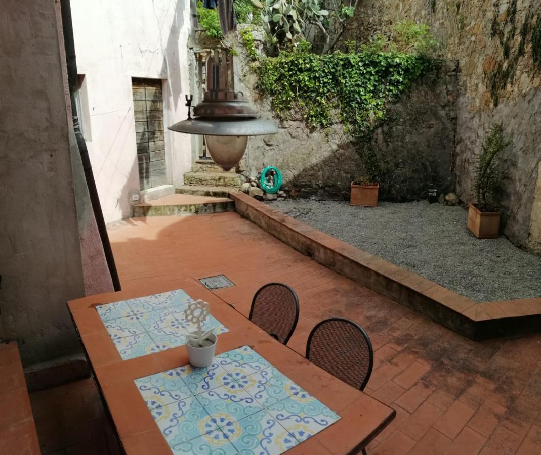 Ferienwohnung La Casina Di Alice Marciana Marina  Exterior foto